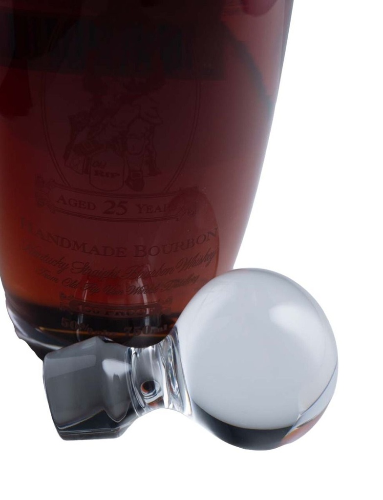 old_rip_van_winkle_25_year_set_750ml_6.jpg