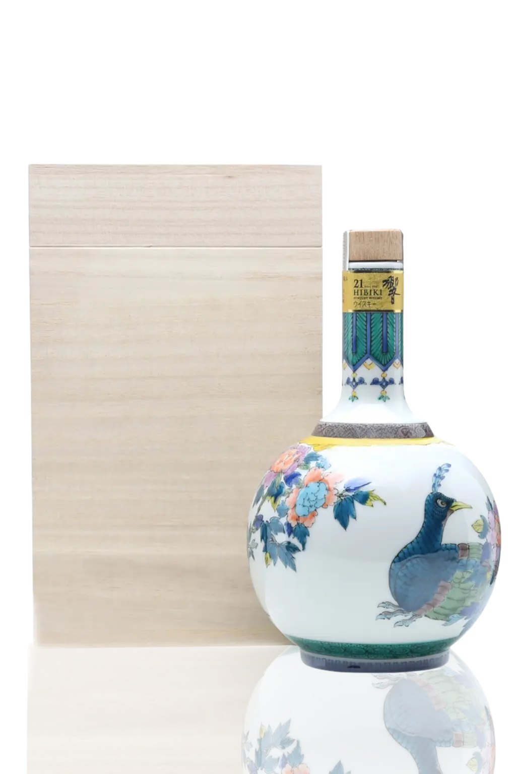 Hibiki 21 Year Ceramic Peacock Decanter 600mL 九谷燒 色絵華王瑞鳥文瓶